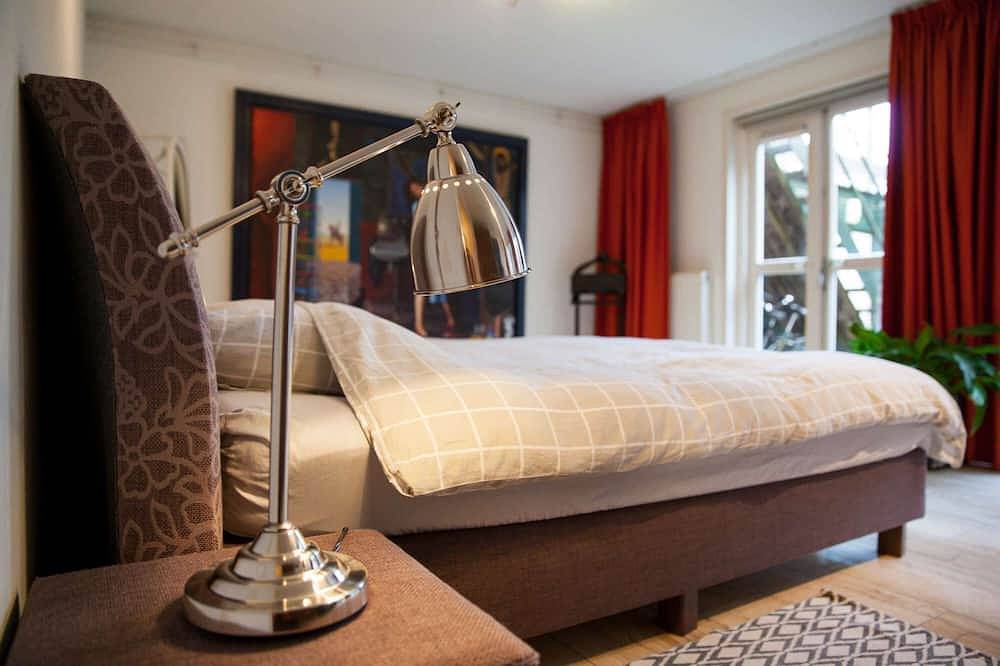 Ganze Wohnung, Grosses Appartement am Erdgeschoss in der Nähe von Park und mit Garten. in Groningen, Groningen und Umgebung