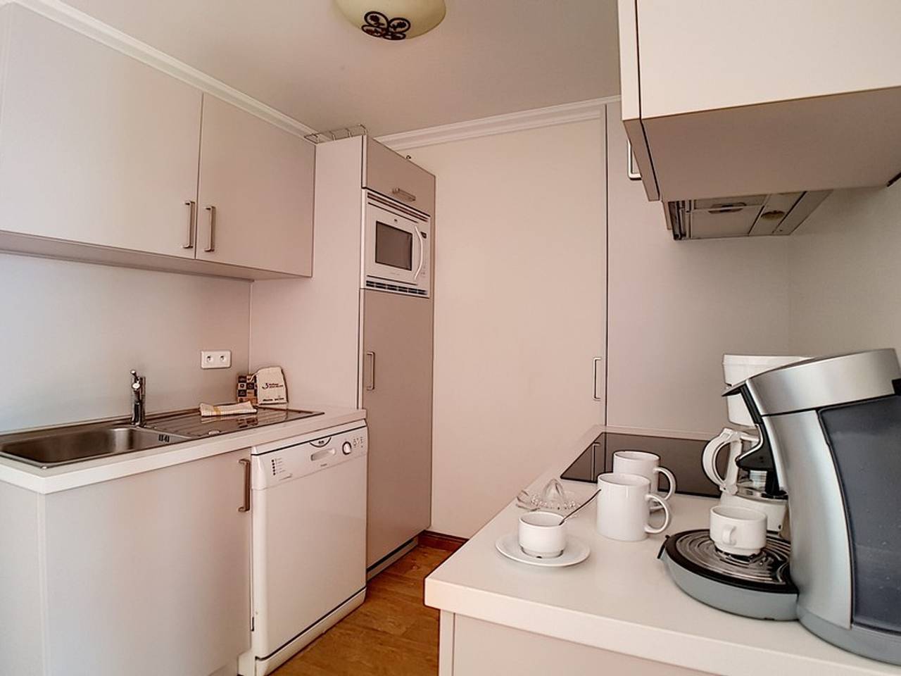 Apartamento entero, Apartamento espacioso renovado cerca de pistas con sauna, hammam, Wifi y balcón in Les Menuires, Saint-Martin-de-Belleville