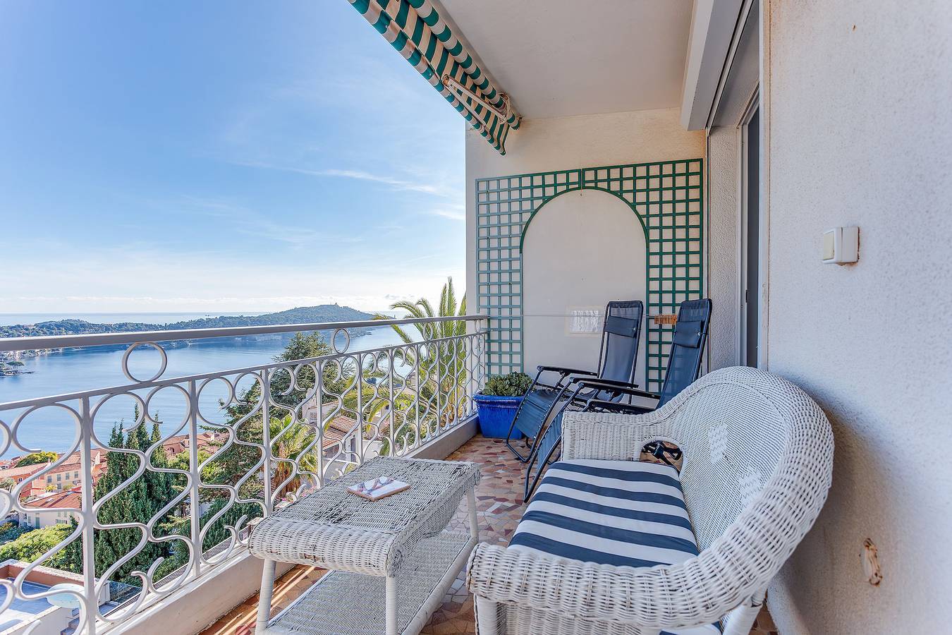 Appartamento intero, Appartamento vacanze per 4 persone con terrazza in Villefranche-sur-Mer, Nizza e dintorni