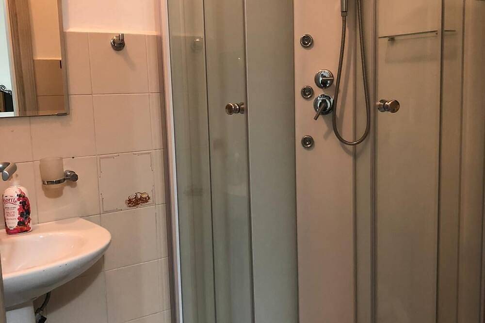 B&B Oasis Passion Fiera - Habitación Cuádruple in Ρ, Provincia de Milan