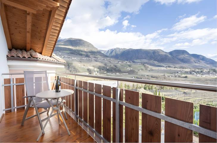 Ferienwohnung für 2 Personen, mit Garten im Dorf Tirol - 2