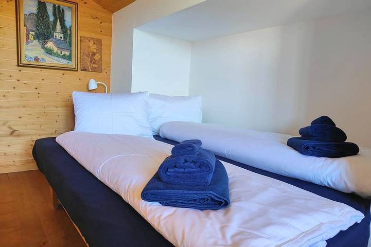 Gîte pour 6 personnes, avec jardin et balcon à Aeschi bei Spiez - 3