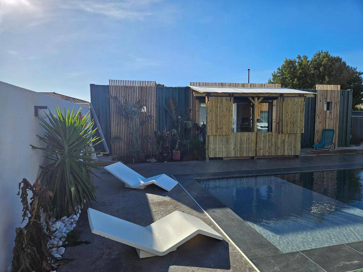 Appartement entier, Studio Conteneur in Cruscades, Côte méditerranéenne (France)