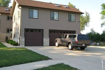 Glamping for 6 Guests in Gary, Lake Michigan, Picture 3