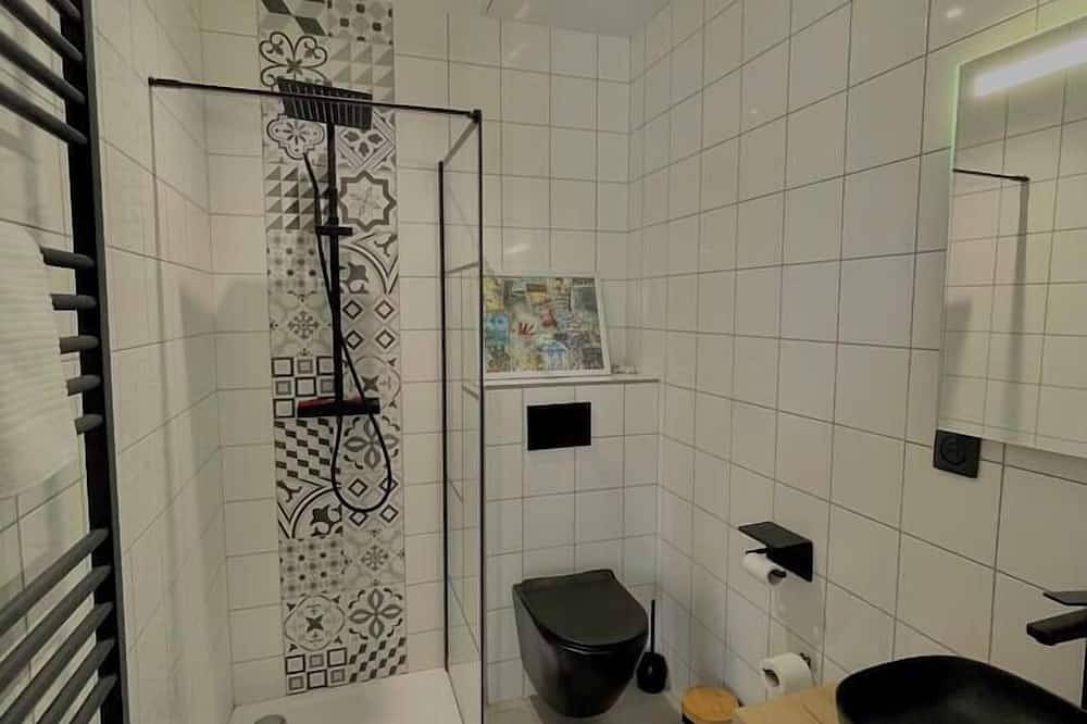 Appartement entier, Studio Eiffel proche de Mulhouse in Wittelsheim, Région de Thann