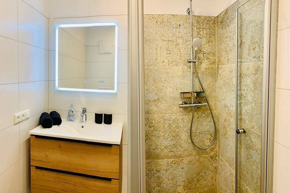 Doppelzimmer 3 - Haus Melanie in Aschau (Sankt Wolfgang), Sankt Wolfgang im Salzkammergut