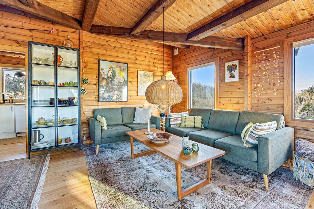 Cosy holiday home with covered terrace for 6 people in Søndervig, Holmsland Klit