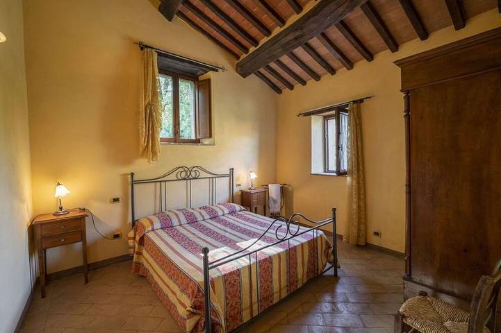 Magnifica villa per 10 persone con WIFI, piscina privata, TV, patio e animali ammessi in Cortona, Provincia di Arezzo