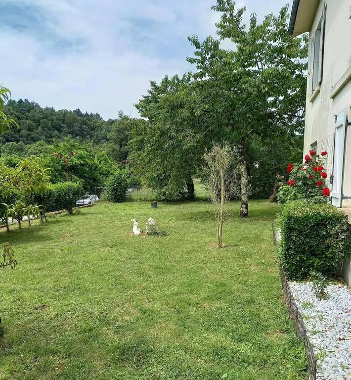 Gîte pour 6 personnes, avec jardin et vue dans Brantôme en Périgord - 4