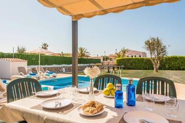 Villa in Cala Blanes, Ciutadella für 6 