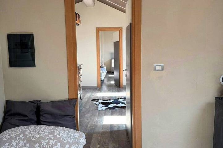 Appartement entier, Loft surélevé avec vue sur la vallée à Acqui Terme in Acqui Terme, Province d'Alexandrie