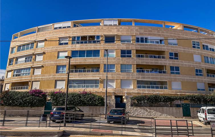 Apartamento de vacaciones para 6 personas, con terraza y piscina - 1