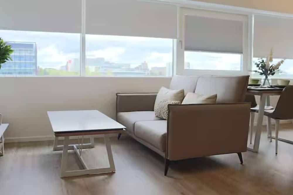 Ganze Wohnung, Above Mk Station, Modern Studio + Gym & Parking in Milton Keynes, Südostengland