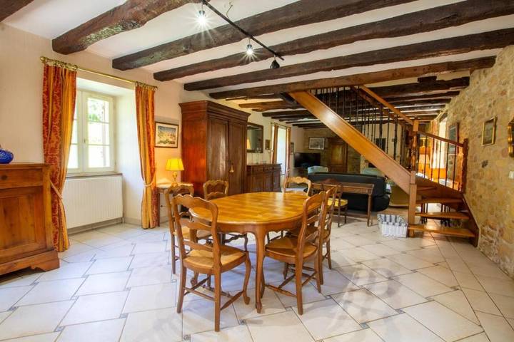 Location de vacances pour 8 personnes, avec jardin à Thenon - 2