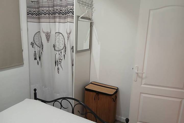 Gîte pour 2 personnes, avec jardin et terrasse, animaux acceptés à Barjols - 2