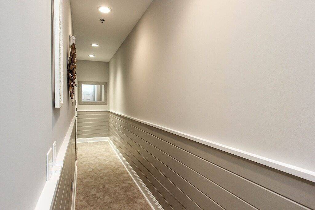 Luxe Condo in Old Town Bluffton + Elevator + Walkable to everything! in Bluffton, Beaufort County