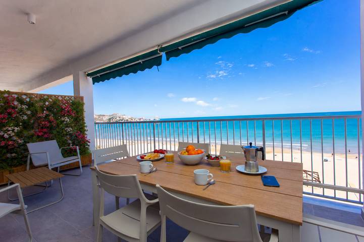 Ganze Wohnung, Ferienwohnung für 4 Personen mit Terrasse in Platja de Sant Antoni (Cullera), Cullera