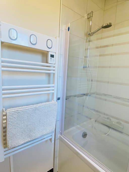 Three-Bedroom House in Saint-Vallier (Saône-et-Loire), Région de Chalon-sur-Saône