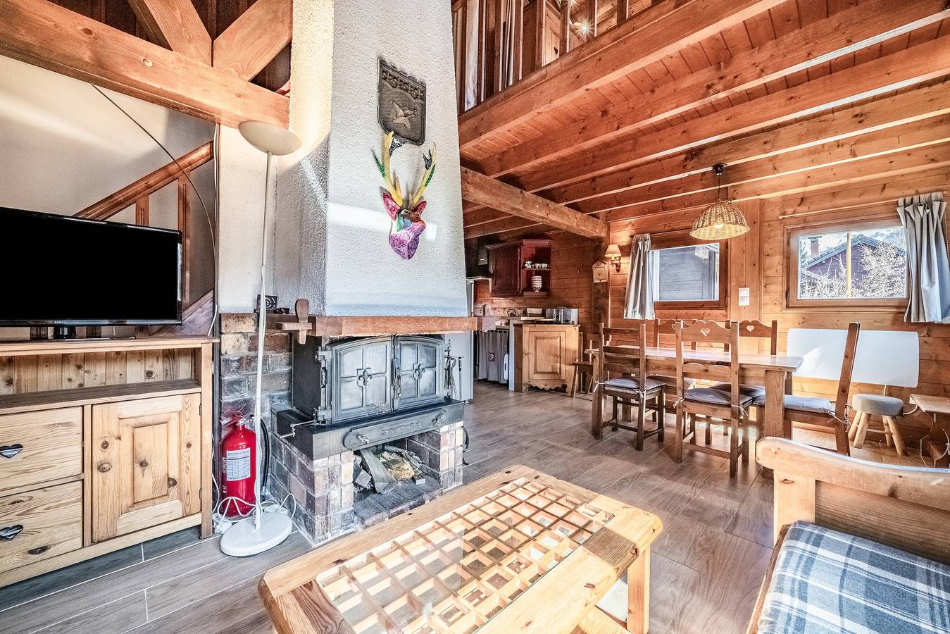 Chalet '6p Confort - L'edelweiss' : Vue Montagne, Terrasse Privée et Wi-Fi in Verchaix, Région de Bonneville