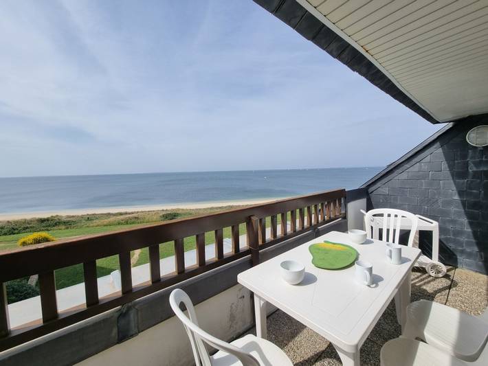 Gîte pour 6 personnes, avec terrasse dans Plage Tumiac