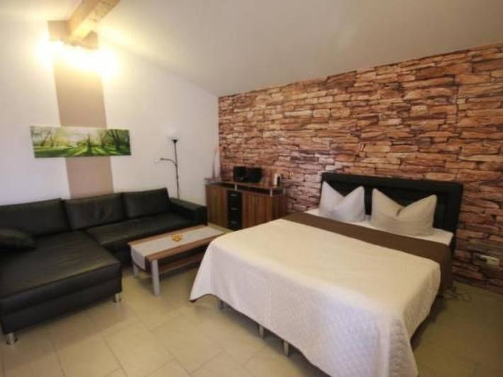 Ferienwohnung für 4 Personen, mit Terrasse und Garten in Ludorf