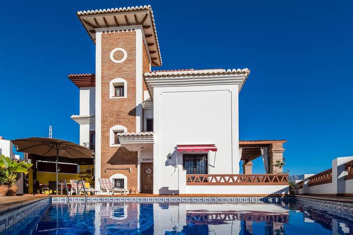 Ferienhaus 'La Torrecilla' mit Meerblick, WLAN und Klimaanlage in Torrox Costa, Torrox
