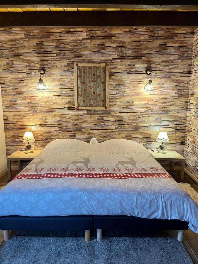 Location de vacances pour 2 personnes, avec terrasse ainsi que jardin et vue à Bussang - 4