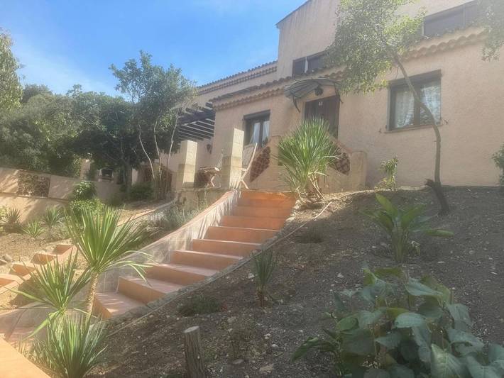 Chambre d’hôte pour 2 personnes, avec piscine et jardin ainsi que terrasse et vue à Marseille - 3