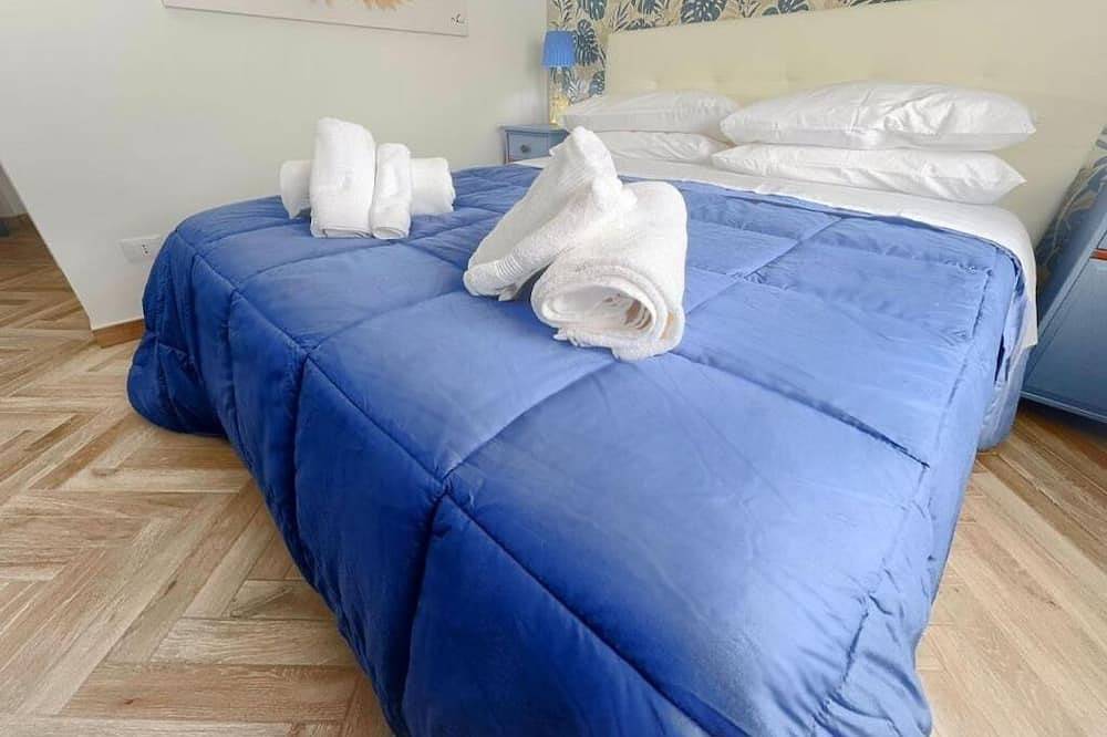 Entire apartment, Bracciano Elegance - New Home with Comfort & Style! in Bracciano, Lake Bracciano