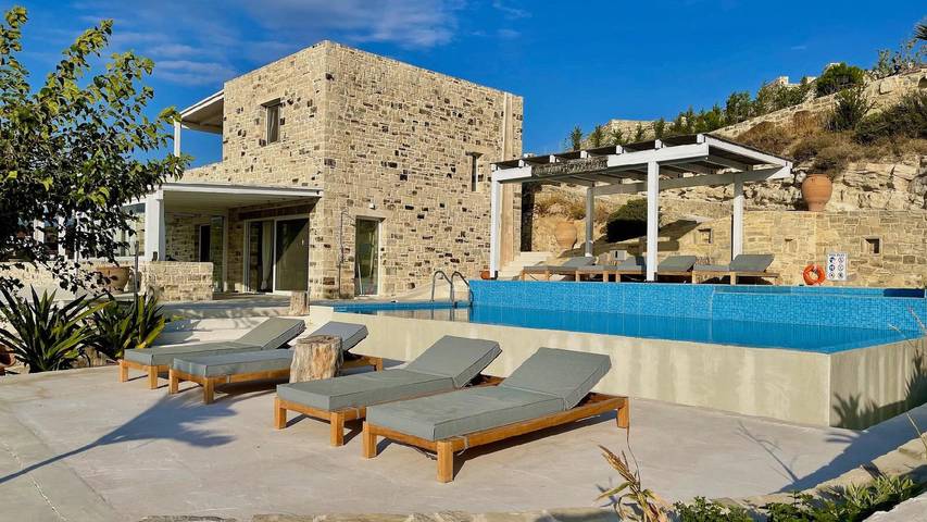 Ferienhaus für 8 Personen, mit Terrasse und Garten in Pitsidia - 4