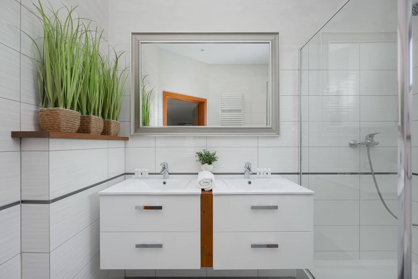 Gidzinskiego 42A Warszawa | Spacious 3-bedroom House | Excellent Location Near the Airport in Varsovie, Mazovie