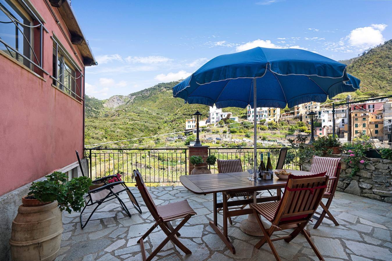 Appartamento intero, Appartamento "Aurora" con terrazza e Wi-Fi in Corniglia, Comune di Vernazza