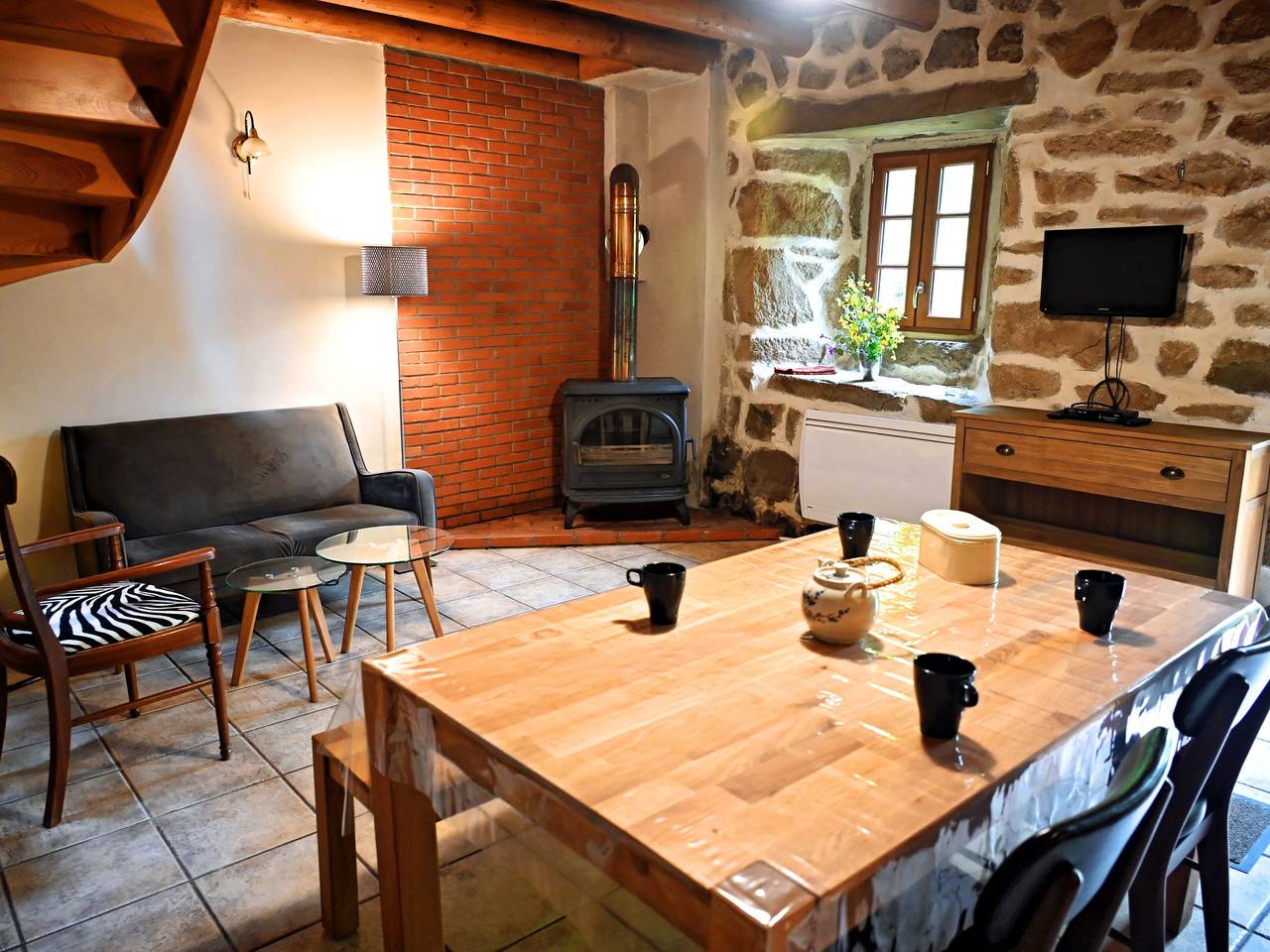 L'Assemblée in Vielprat, Alto Loira