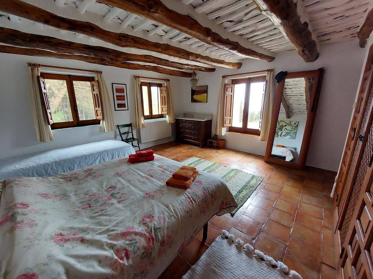 Triple Room with Private External Bathroom in Bubión, Cordillera Penibética