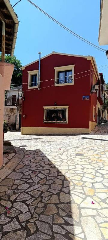 Gîte pour 4 personnes, avec vue et balcon, adapté aux familles dans Liapádes