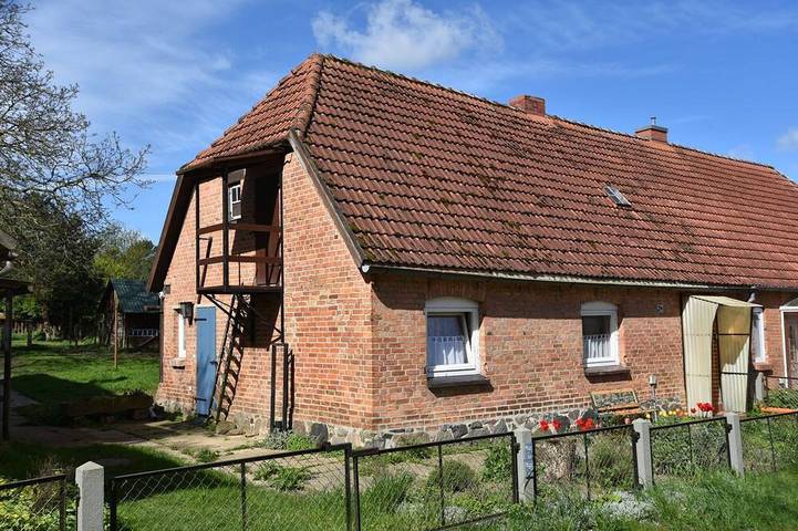 Ferienhaus für 4 Personen, mit Garten in Lelkendorf