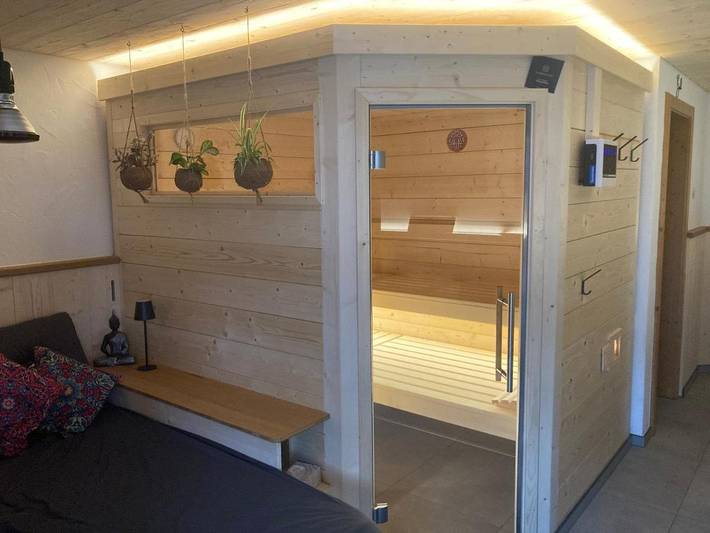 Ferienwohnung für 5 Personen, mit Ausblick und Terrasse sowie Sauna in Vorderhindelang - 2