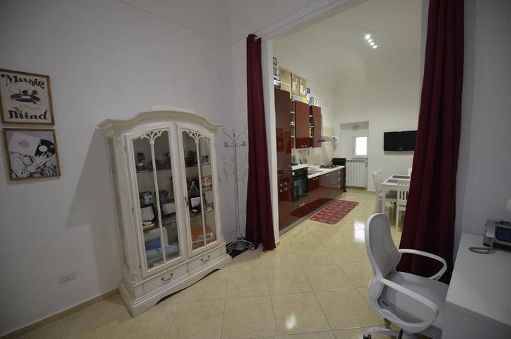 Gîte pour 3 personnes, avec Balcon ainsi que Terrasse et Vue à Minervino Murge - 3