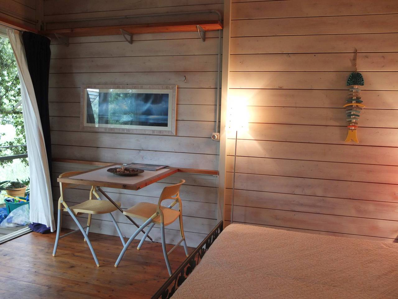 Room 'Jane Tarzan' with Shared Pool, Private Terrace and Air Conditioning in Gallura