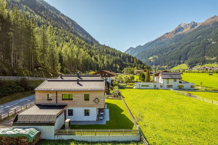 Ferienwohnung für 5 Personen, mit Garten und Ausblick, kinderfreundlich - 1