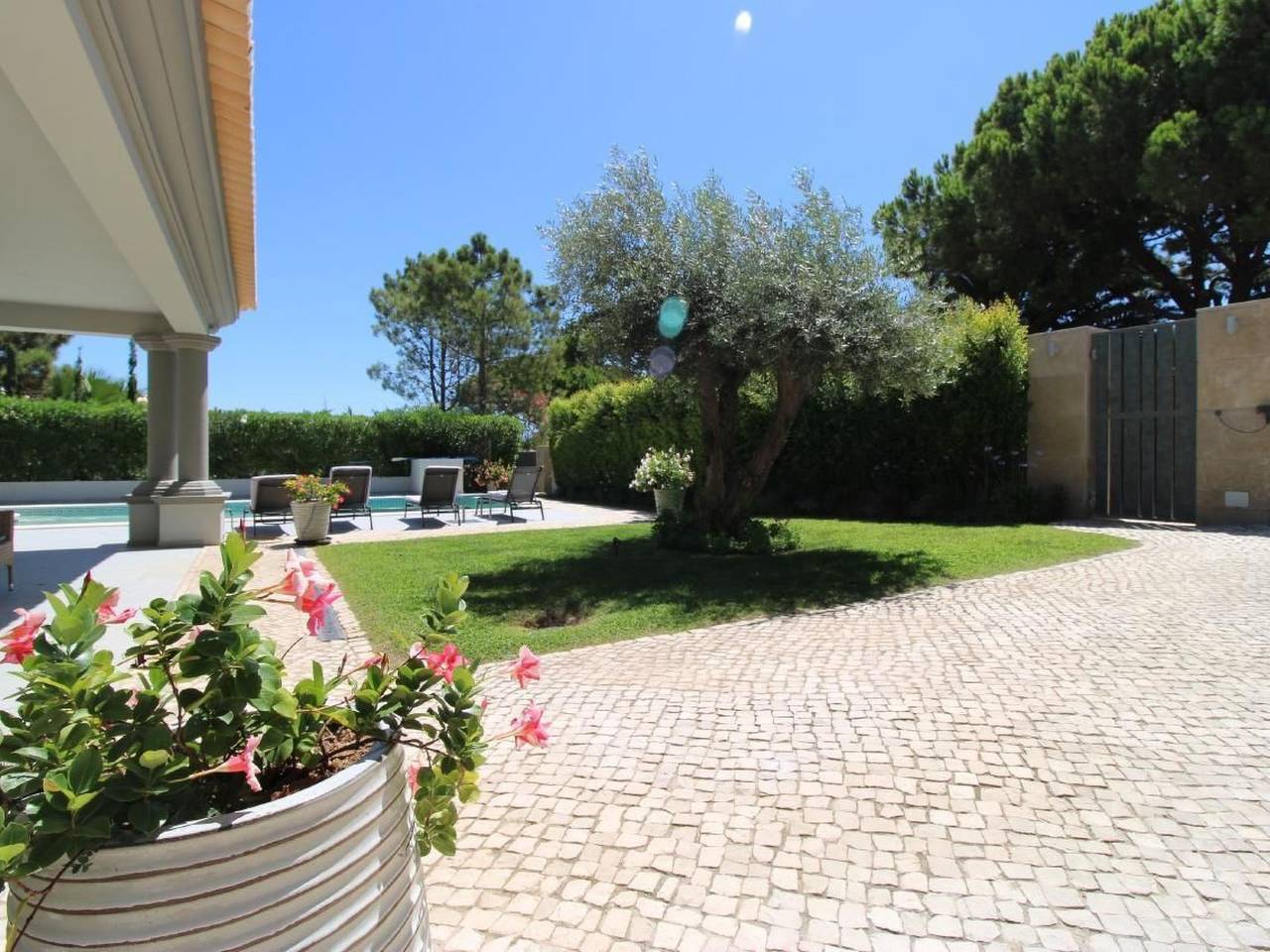 In Almancil mit Garten, Grill und Terrasse in Quinta do Lago, Almancil