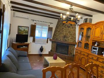 Villa for 8 Guests in Ronda, Málaga Province, Picture 3