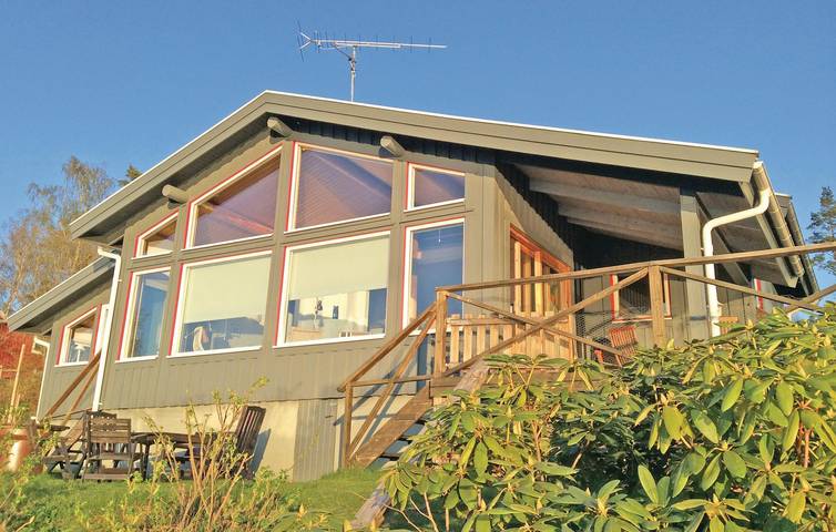 Ferienhaus für 6 Personen, mit Seeblick und Terrasse in Smaland - 2