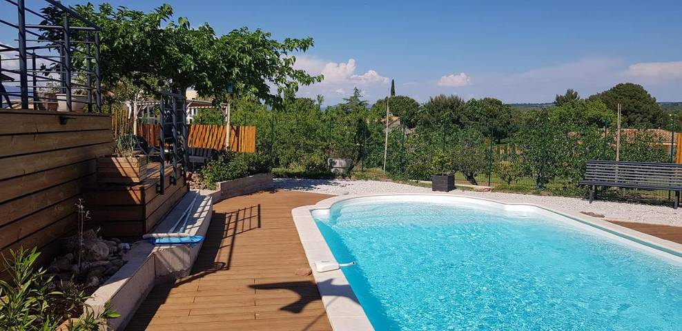 Location de vacances pour 6 personnes, avec jardin ainsi que vue et piscine, animaux acceptés à Canet (Hérault) - 3
