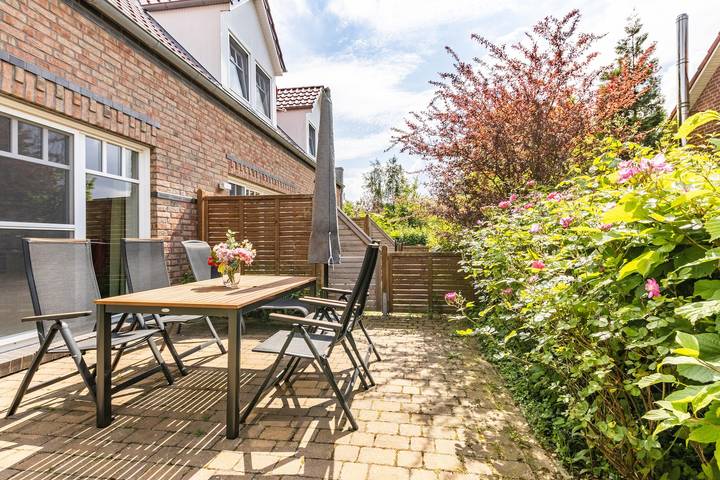 Ferienhaus für 4 Personen, mit Garten in Greetsiel