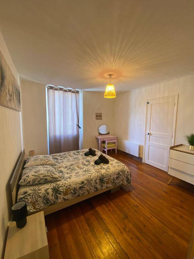 Appartement entier, Two-Bedroom Apartment in Briançon, Serre Chevalier