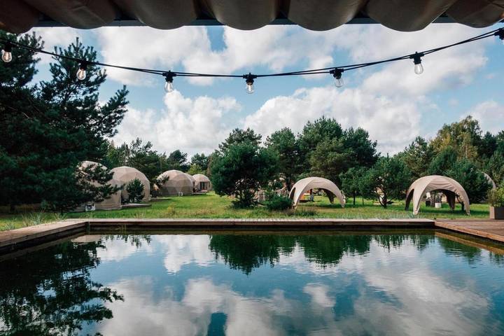 Camping für 6 Personen, mit Ausblick und Terrasse sowie Sauna und Garten in Polnische Ostsee - 2