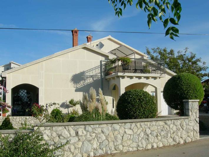 Ferienwohnung für 4 Personen, mit Garten, mit Haustier in Vrsi - 3