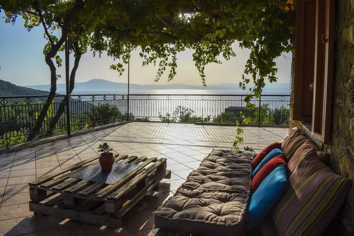 Maison de vacances pour 7 personnes, avec jardin, adapté aux familles en Grèce