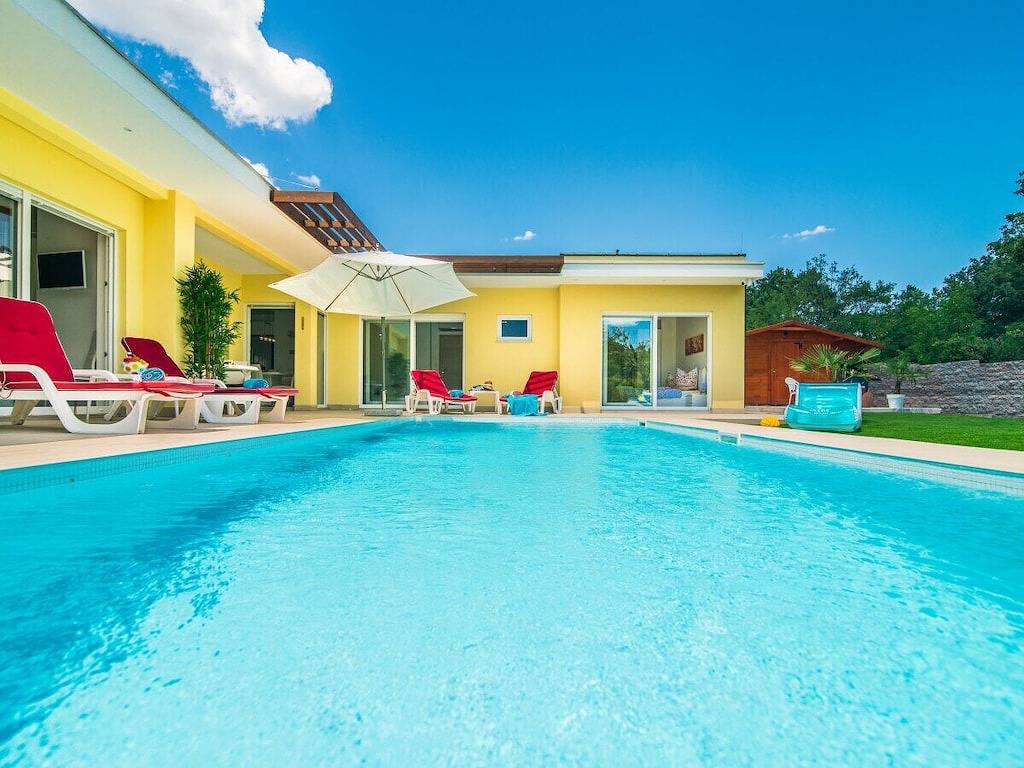 Ferienhaus mit 1 Schlafzimmer in Čabrunići, Svetvinčenat